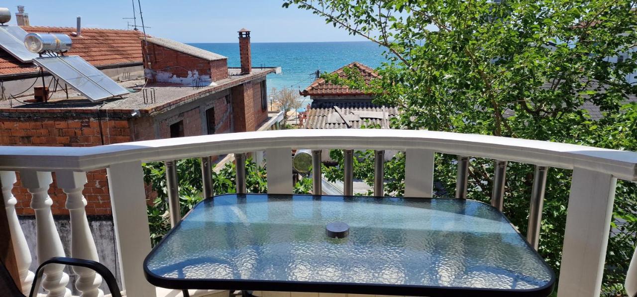 Villa Savvidis Paralía Buitenkant foto